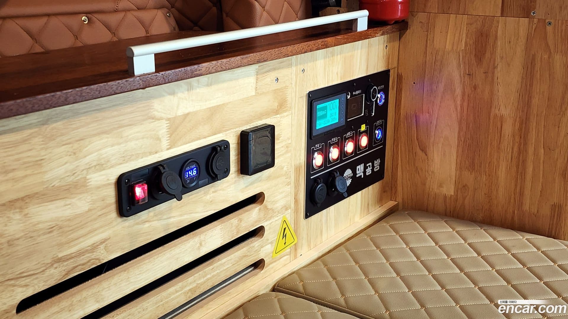 Main__Slider__Photo:Staria Hyundai 2024.3-16