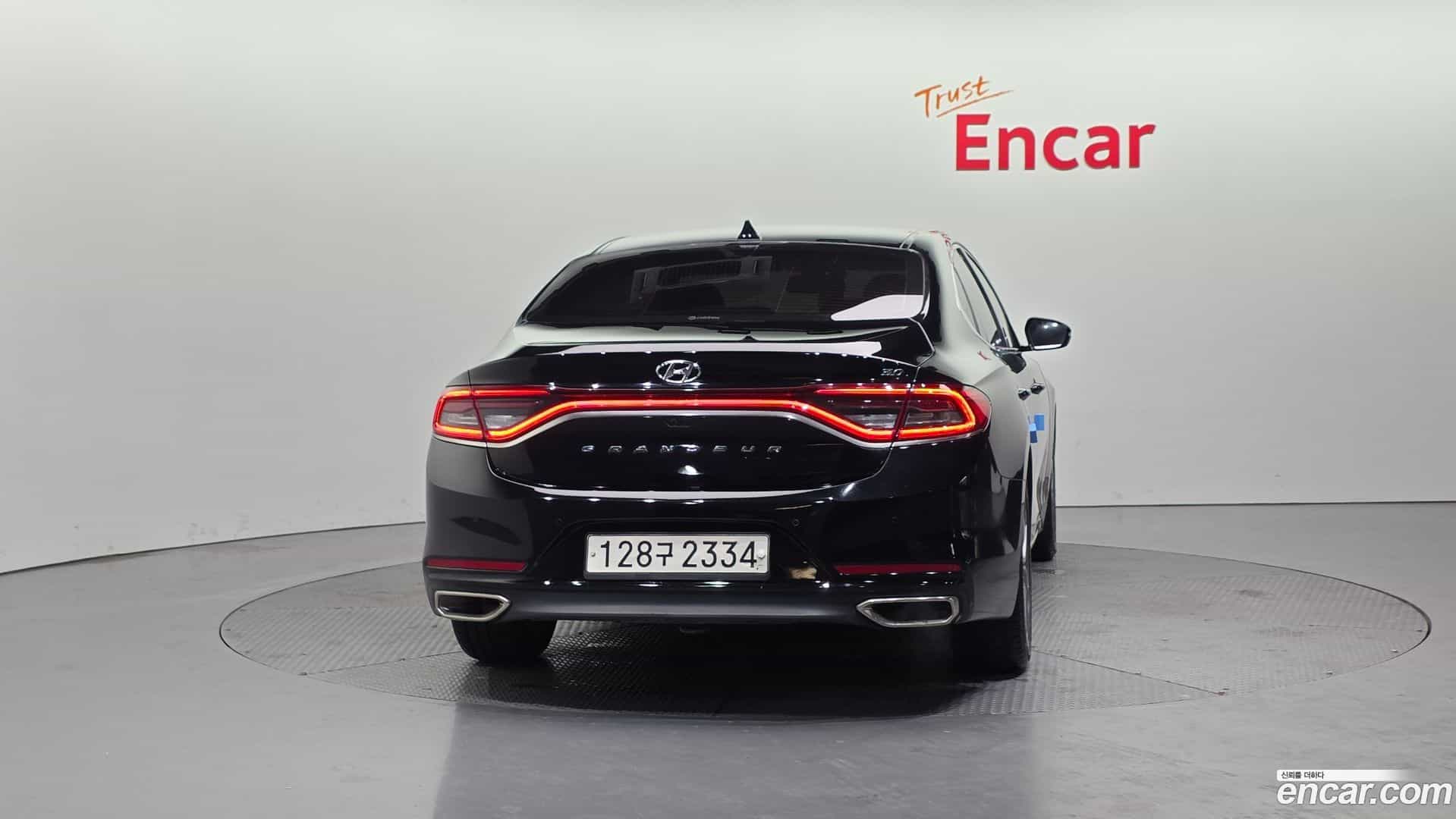 Grandeur Hyundai 2018.3-OUTER-004