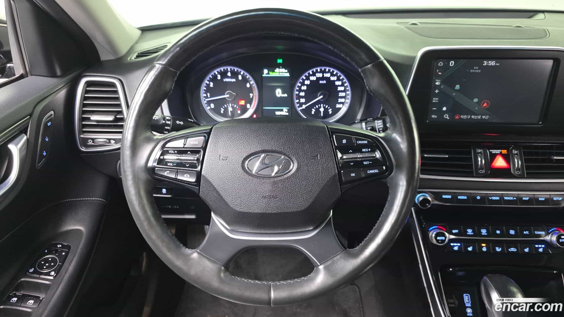 Grandeur Hyundai 2018.3-OPTION-017