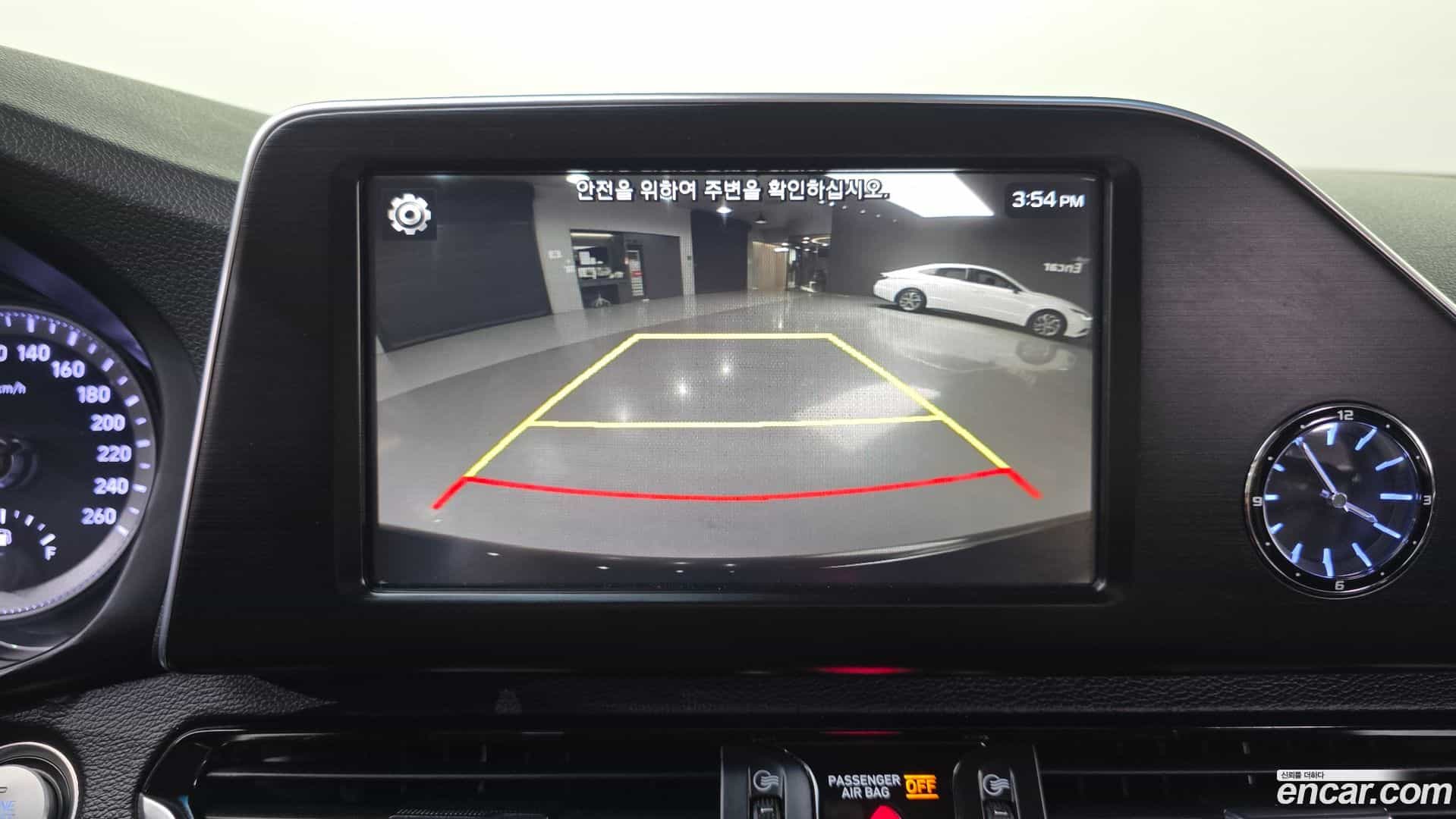 Grandeur Hyundai 2018.3-OPTION-020