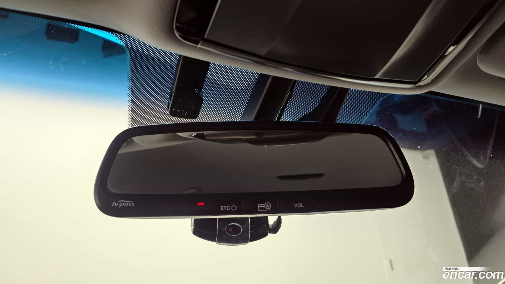 Grandeur Hyundai 2011.1-OPTION-022