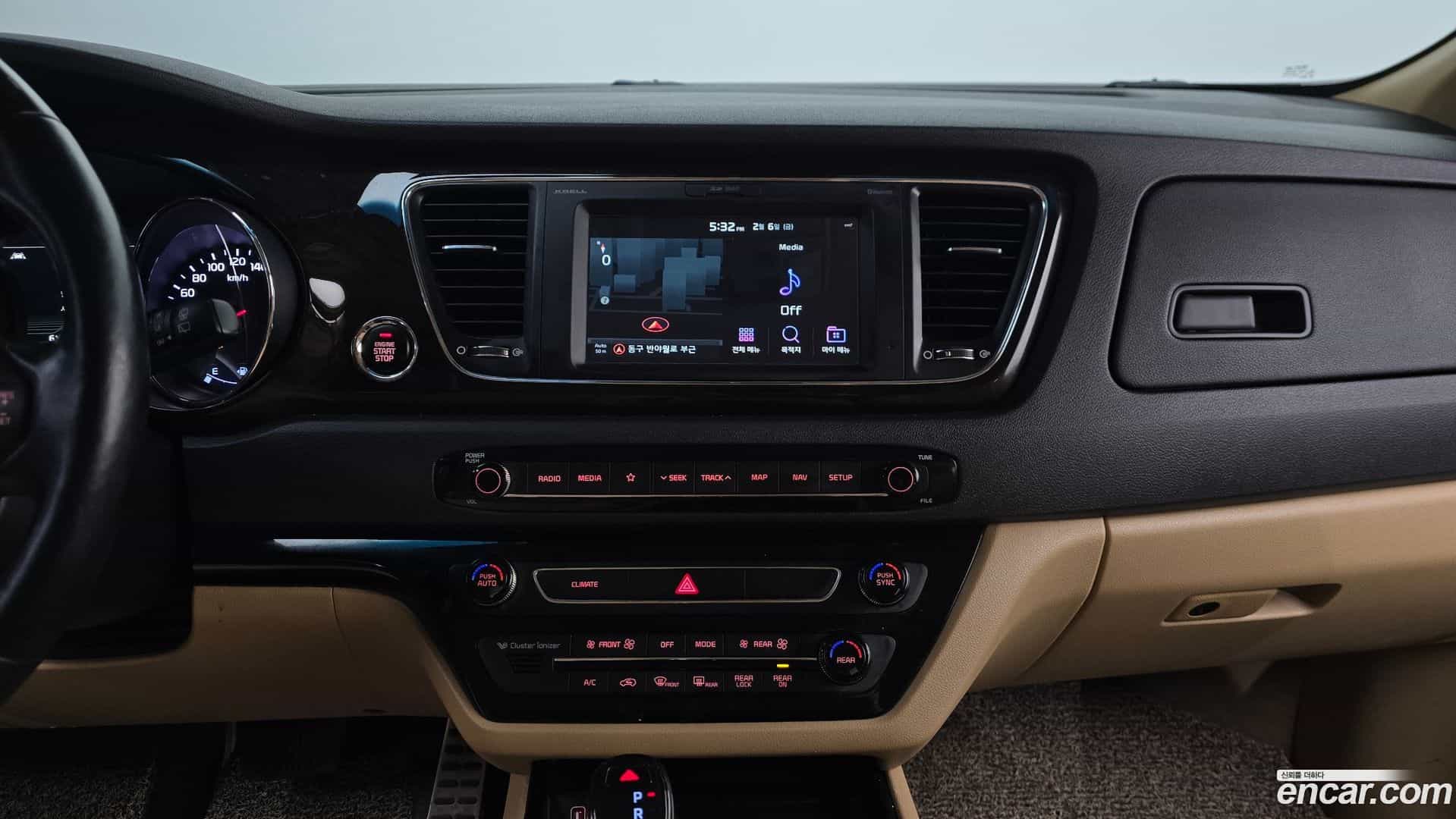 Canival Kia 2019.8-OPTION-019