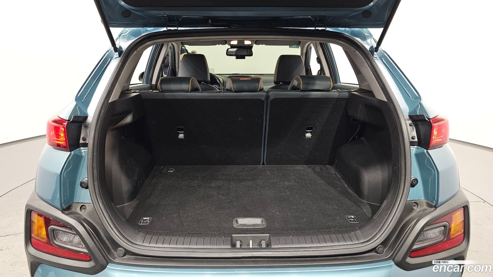 Main__Slider__Photo:Kona Hyundai 2017.7-19