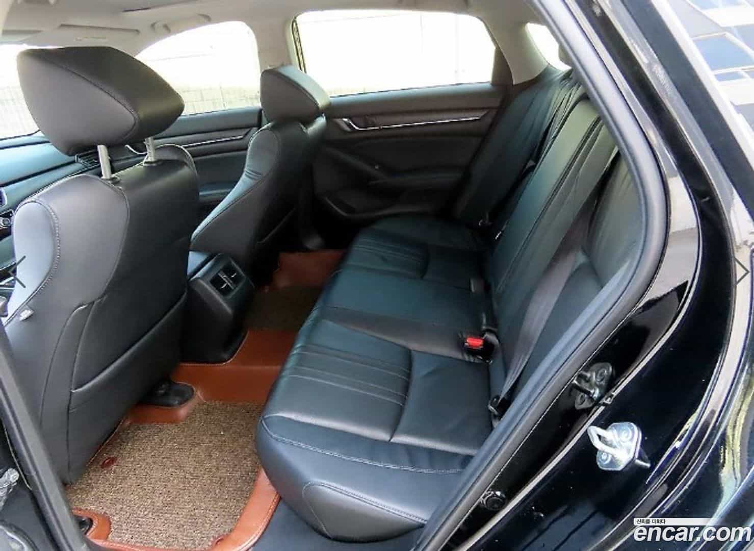 Accord Honda 2018.10-INNER-006