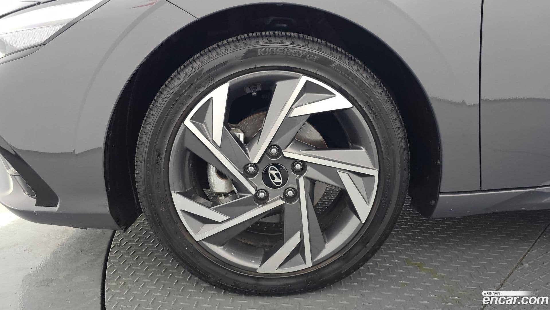 Main__Slider__Photo:AVANTE Hyundai 2024.5-4