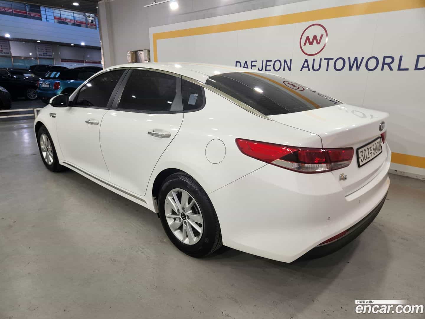 K5 Kia 2018.0-OPTION-022