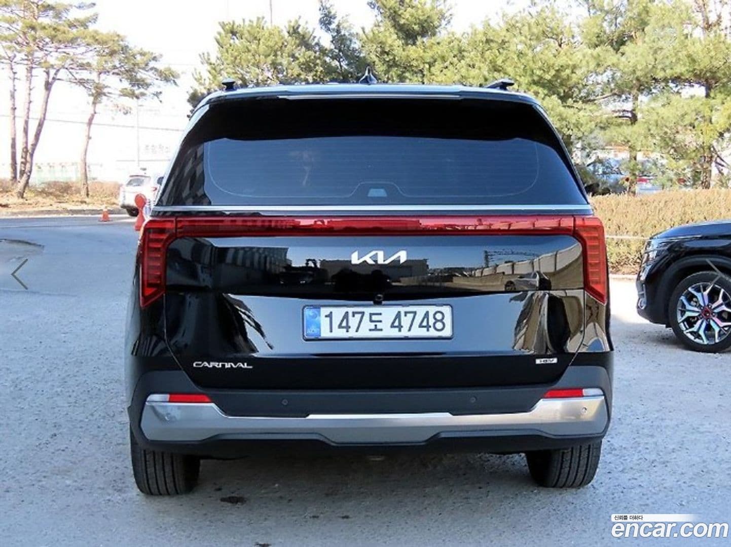 Main__Slider__Photo:Canival Kia 2026.0-3