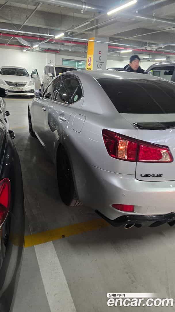 IS Lexus 2010.11-OUTER-002