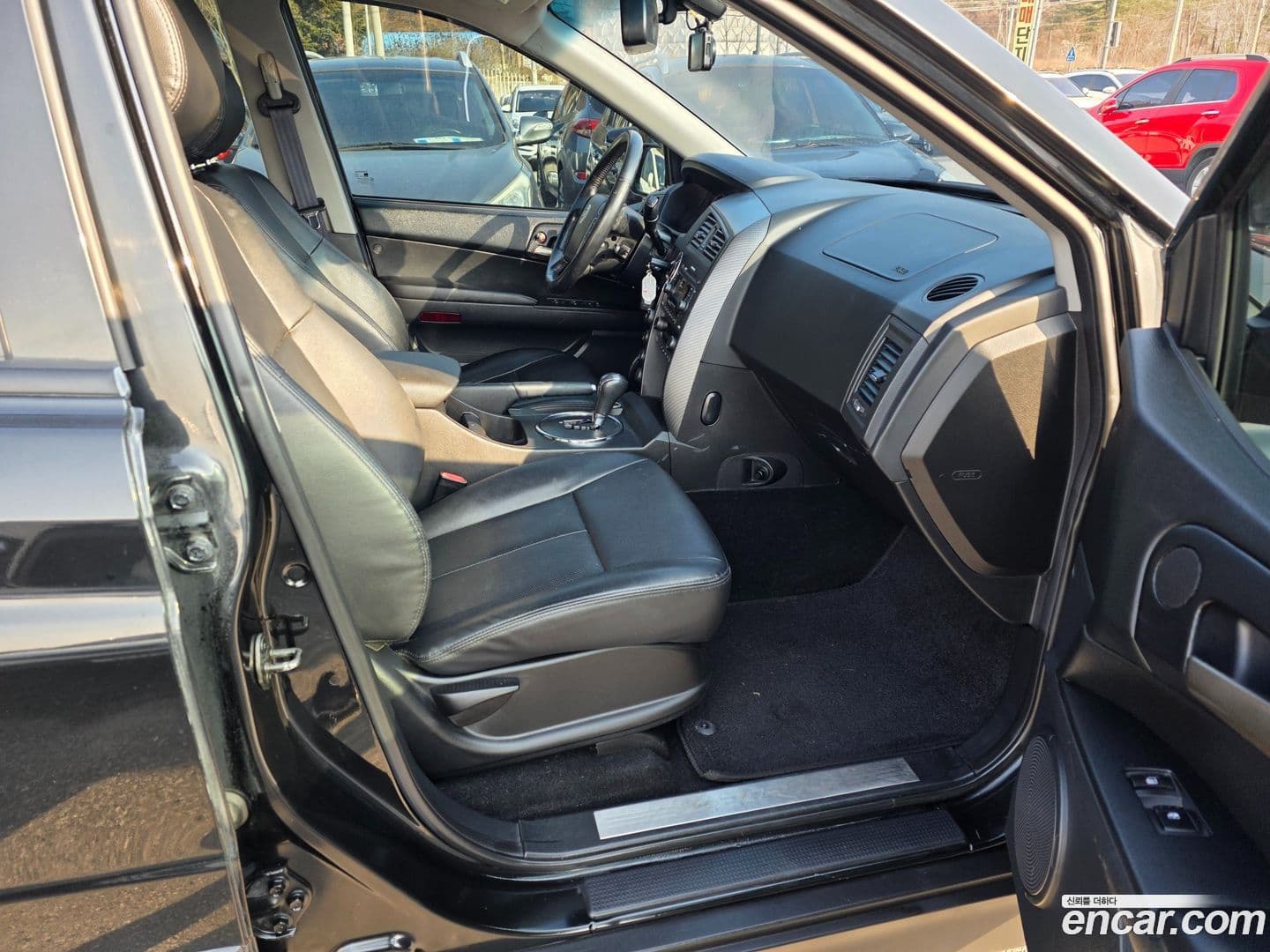 Main__Slider__Photo:KORANDO KG_Mobility_Ssangyong 2014.7-7