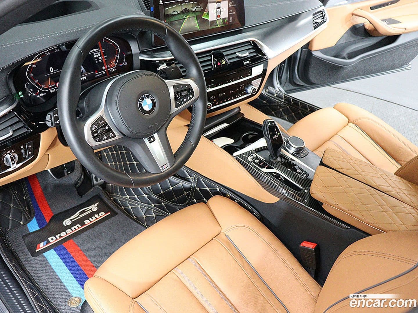 Main__Slider__Photo:5-Series BMW 2023.5-9