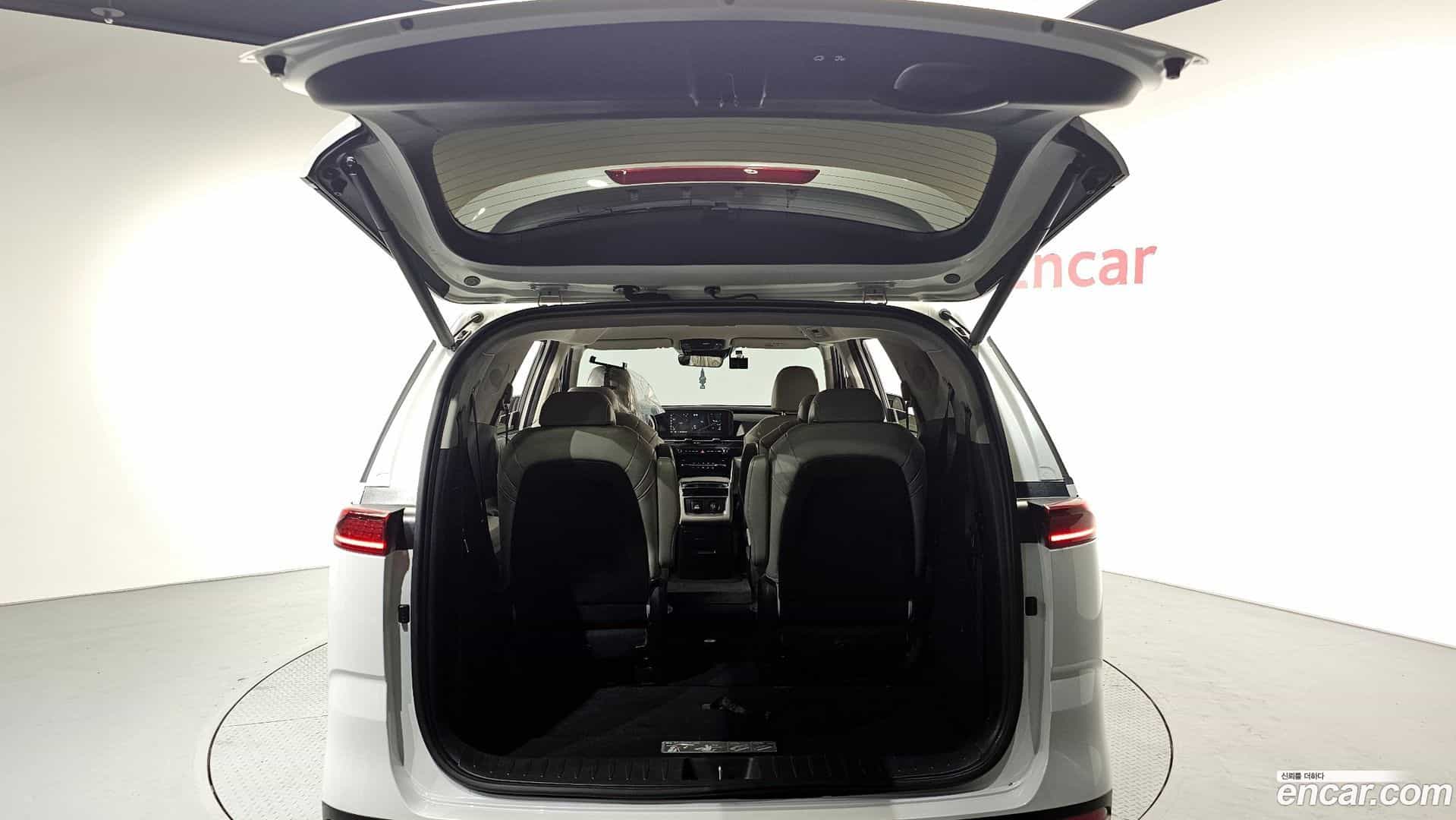 Canival Kia 2021.2-OPTION-024