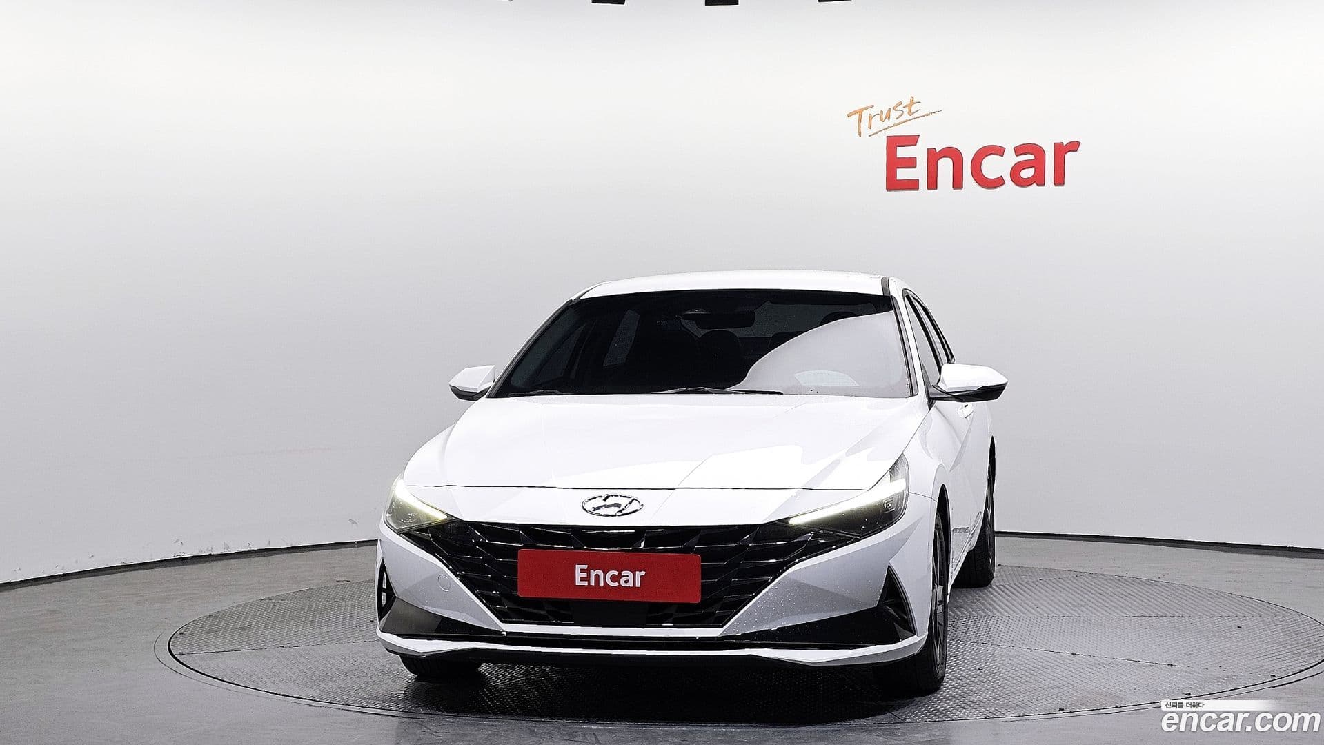 Main__Slider__Photo:AVANTE Hyundai 2021.2-2