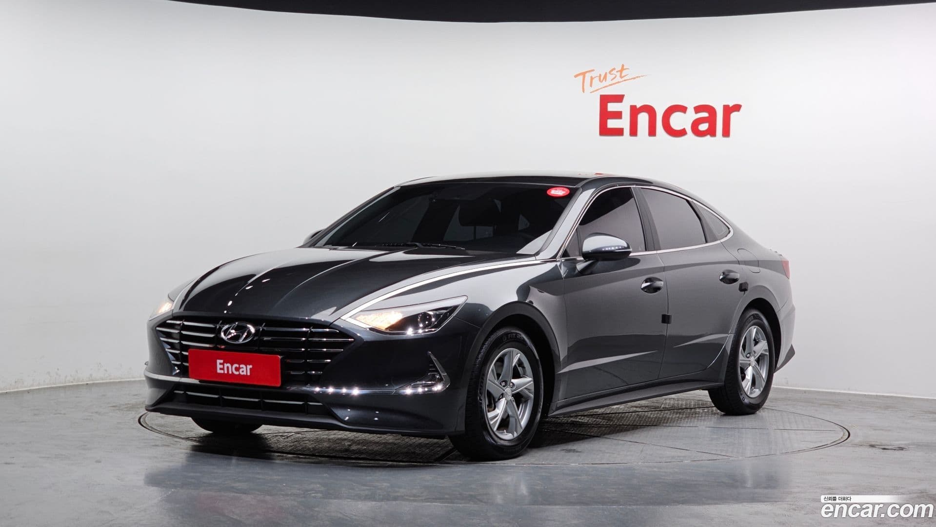 Main__Slider__Photo:Sonata Hyundai 2020.9-0