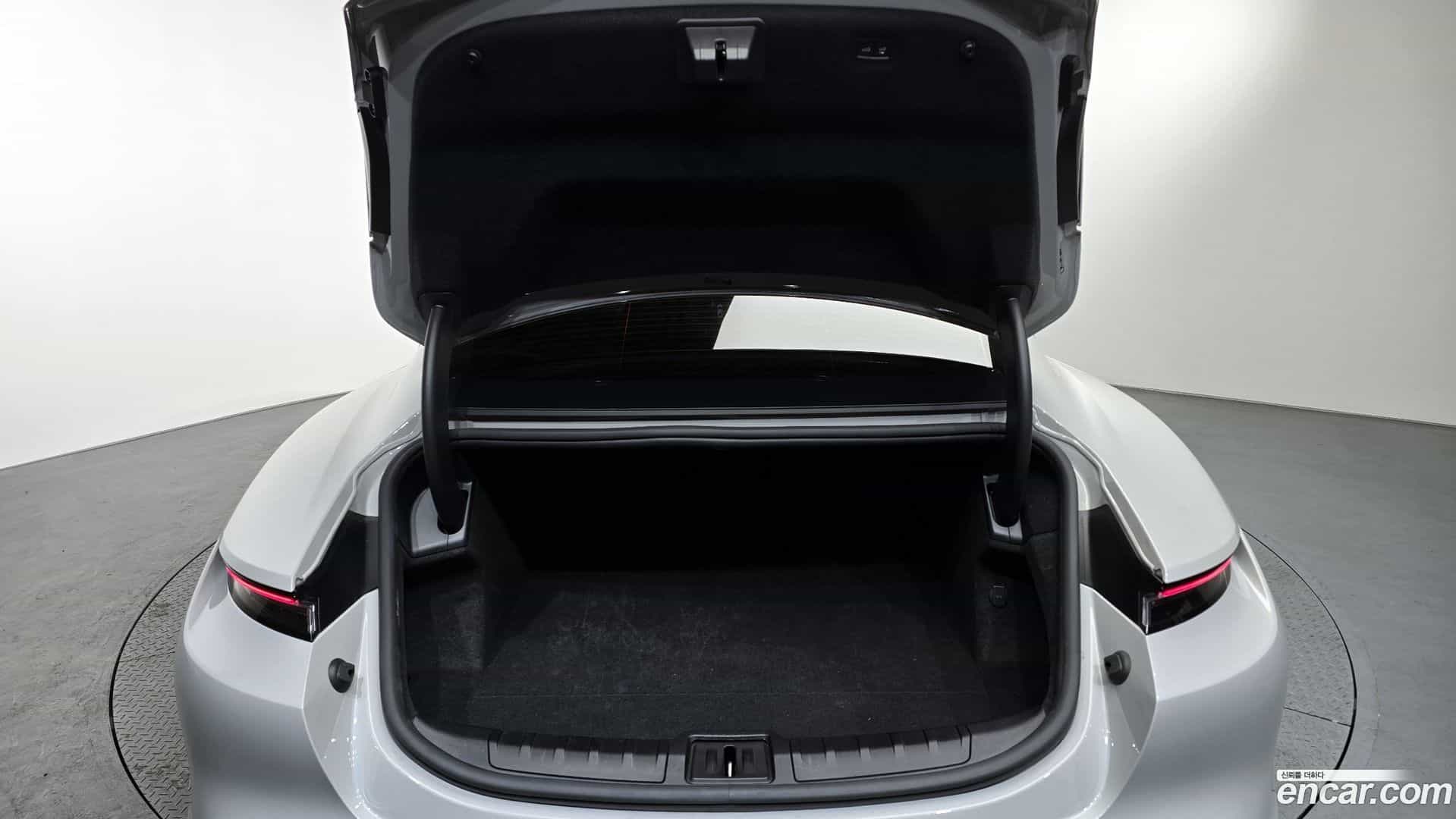 Taycan Porsche 2022.5-OPTION-024