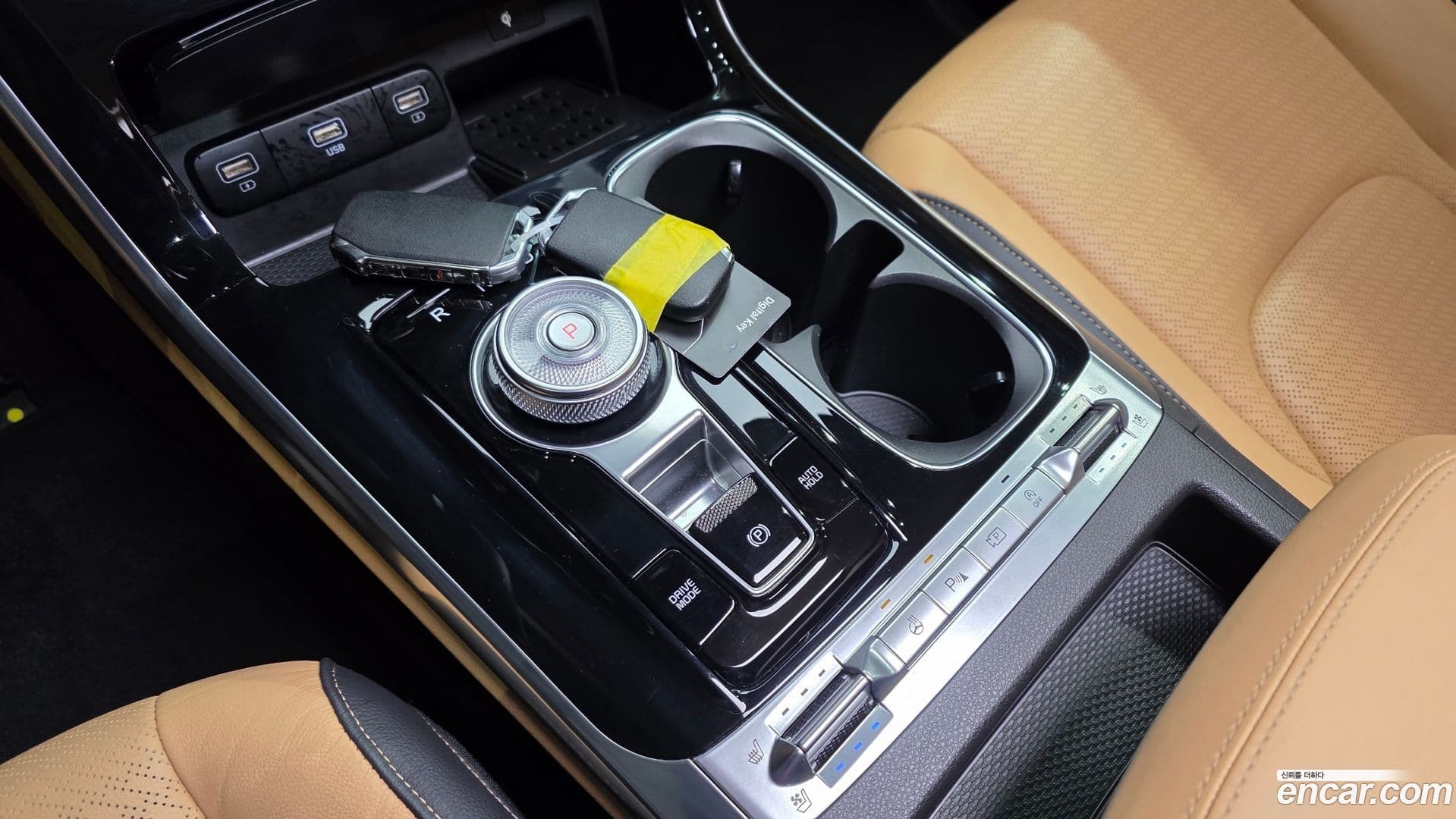 Main__Slider__Photo:Canival Kia 2022.6-8