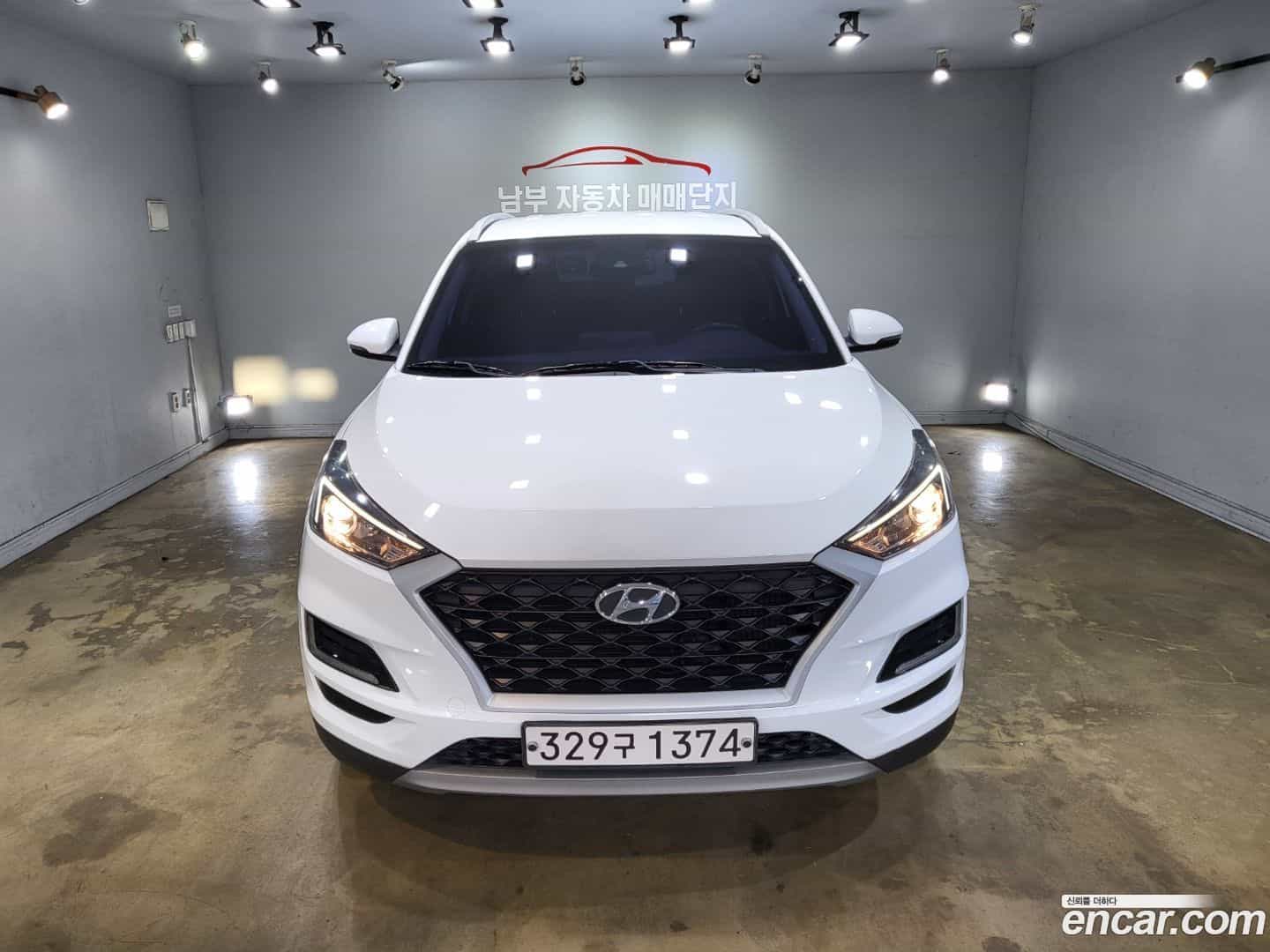 Tucson Hyundai 2018.10-OUTER-002