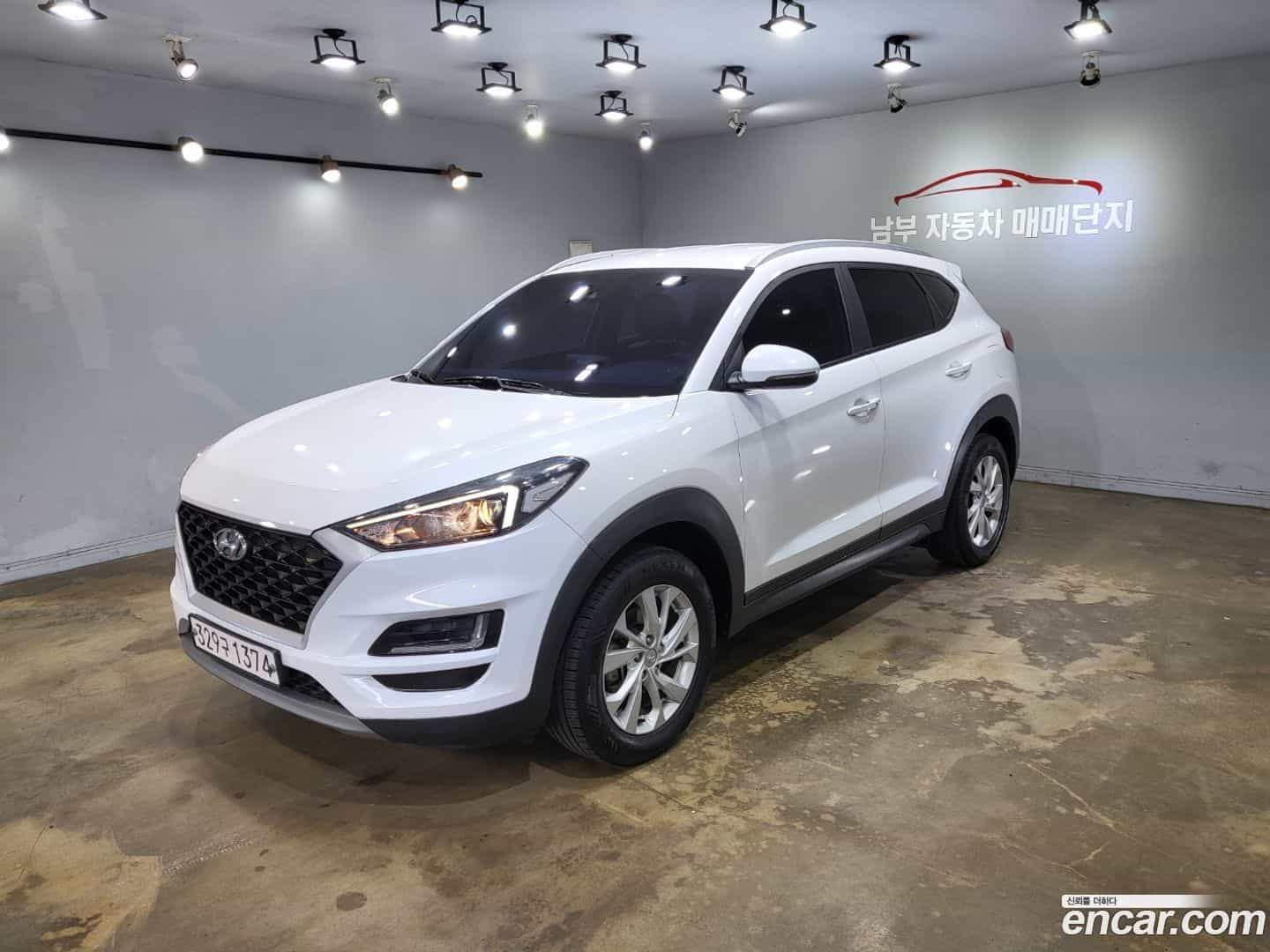 Tucson Hyundai 2018.10-OUTER-003