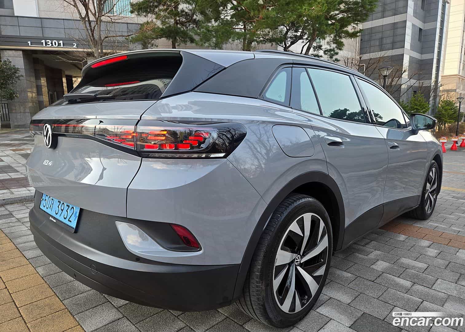 ID.4 Volkswagen 2023.11-OUTER-006