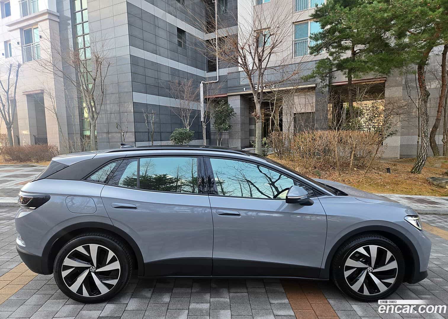 ID.4 Volkswagen 2023.11-INNER-007