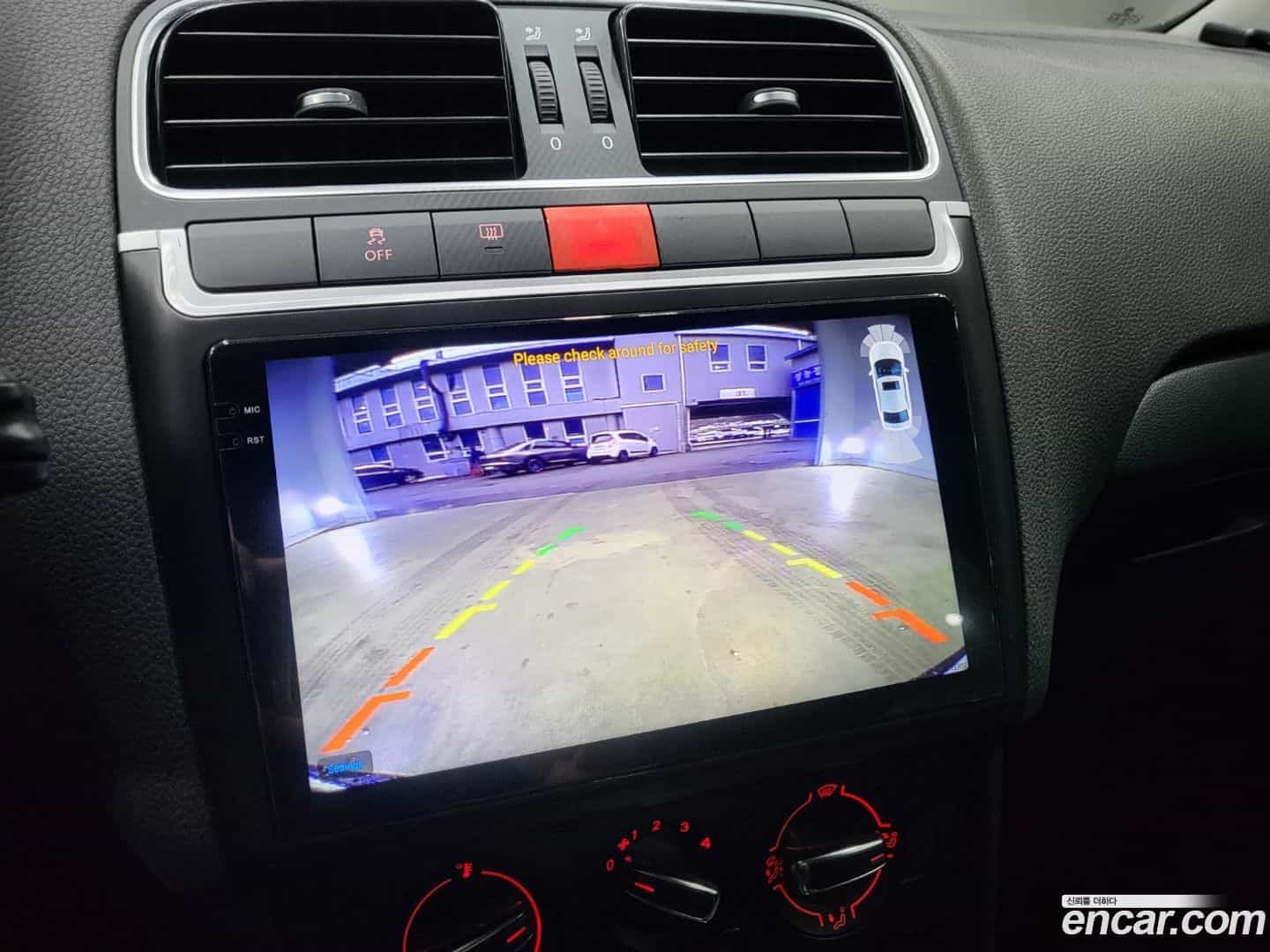 Polo Volkswagen 2014.4-OPTION-017