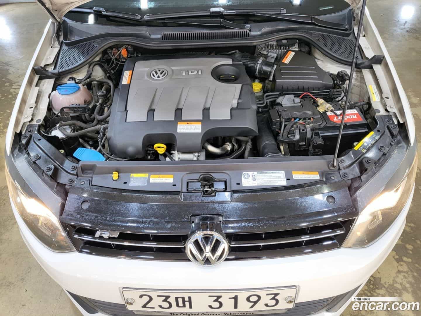 Polo Volkswagen 2014.4-OPTION-018