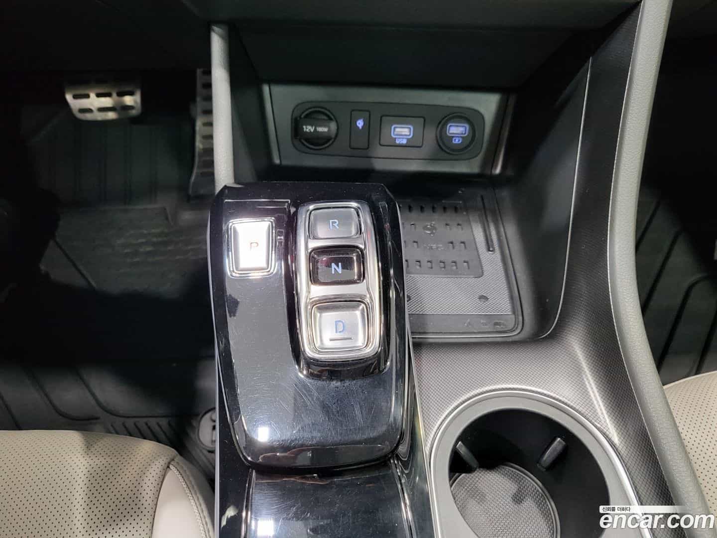 Sonata Hyundai 2019.10-INNER-009