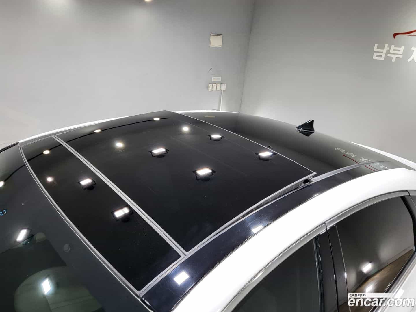 Sonata Hyundai 2019.10-OPTION-022