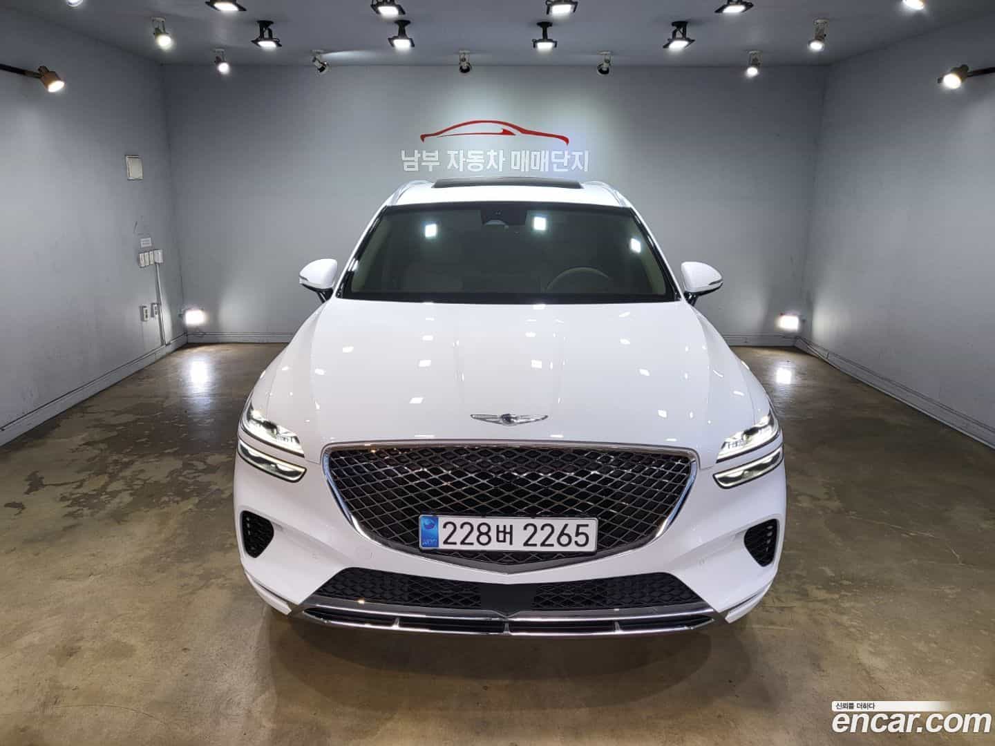 GV70 Genesis 2023.7-OUTER-001