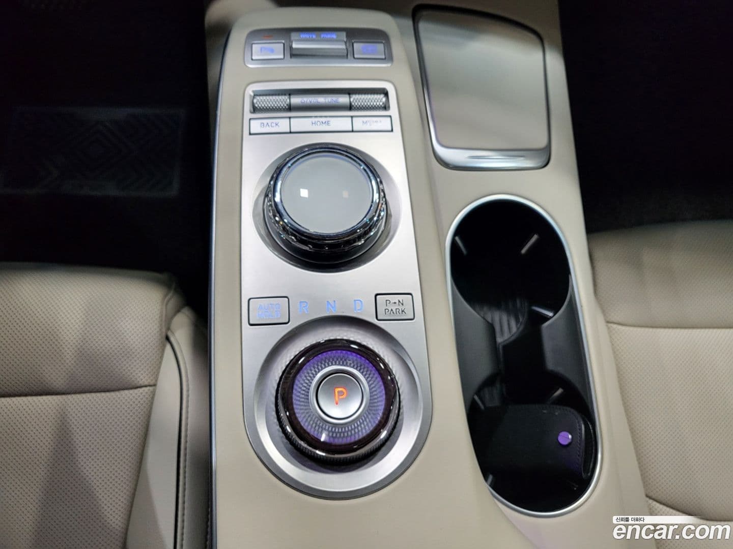 Main__Slider__Photo:GV70 Genesis 2023.7-8