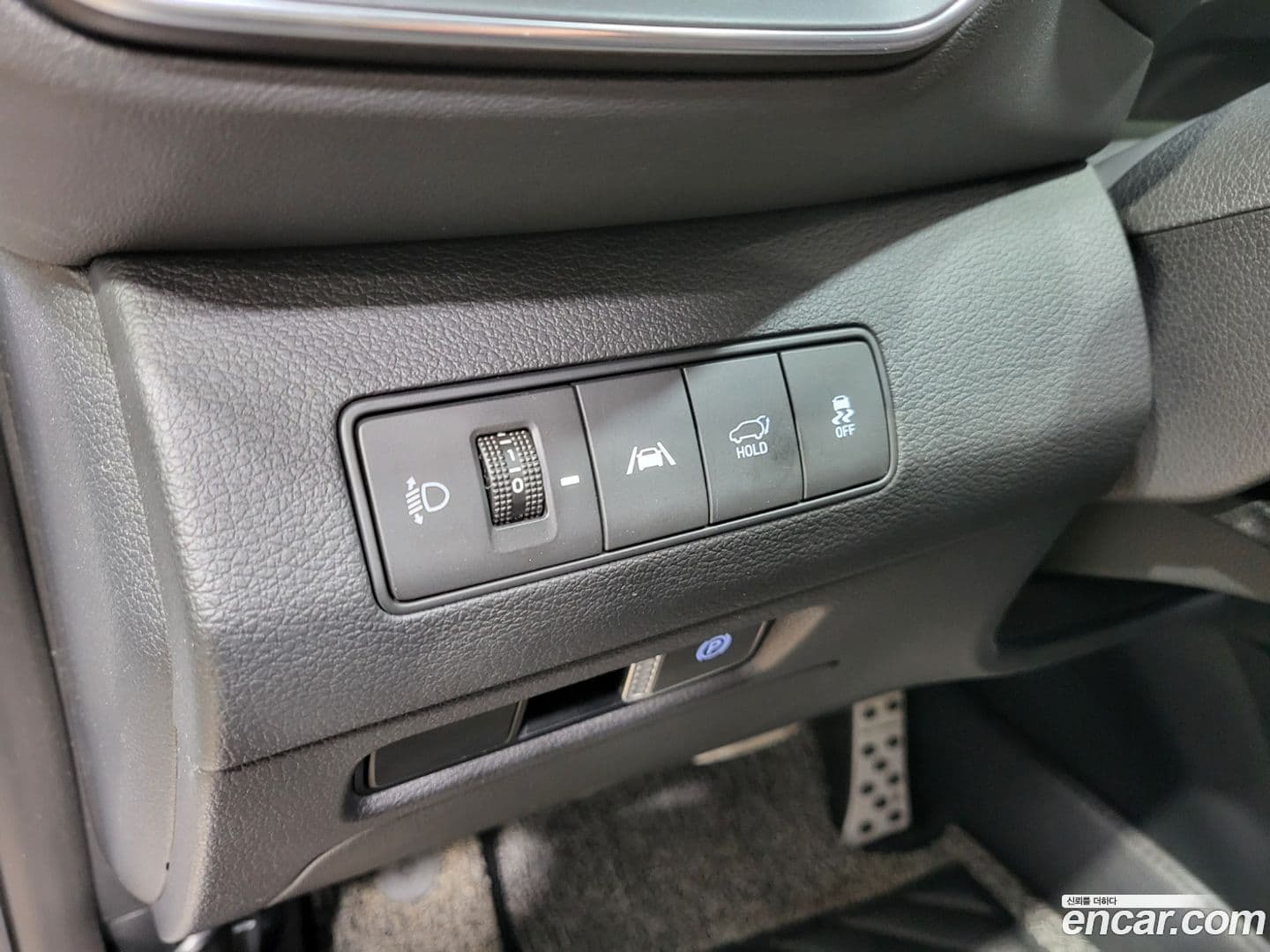 Main__Slider__Photo:Santafe Hyundai 2020.6-15