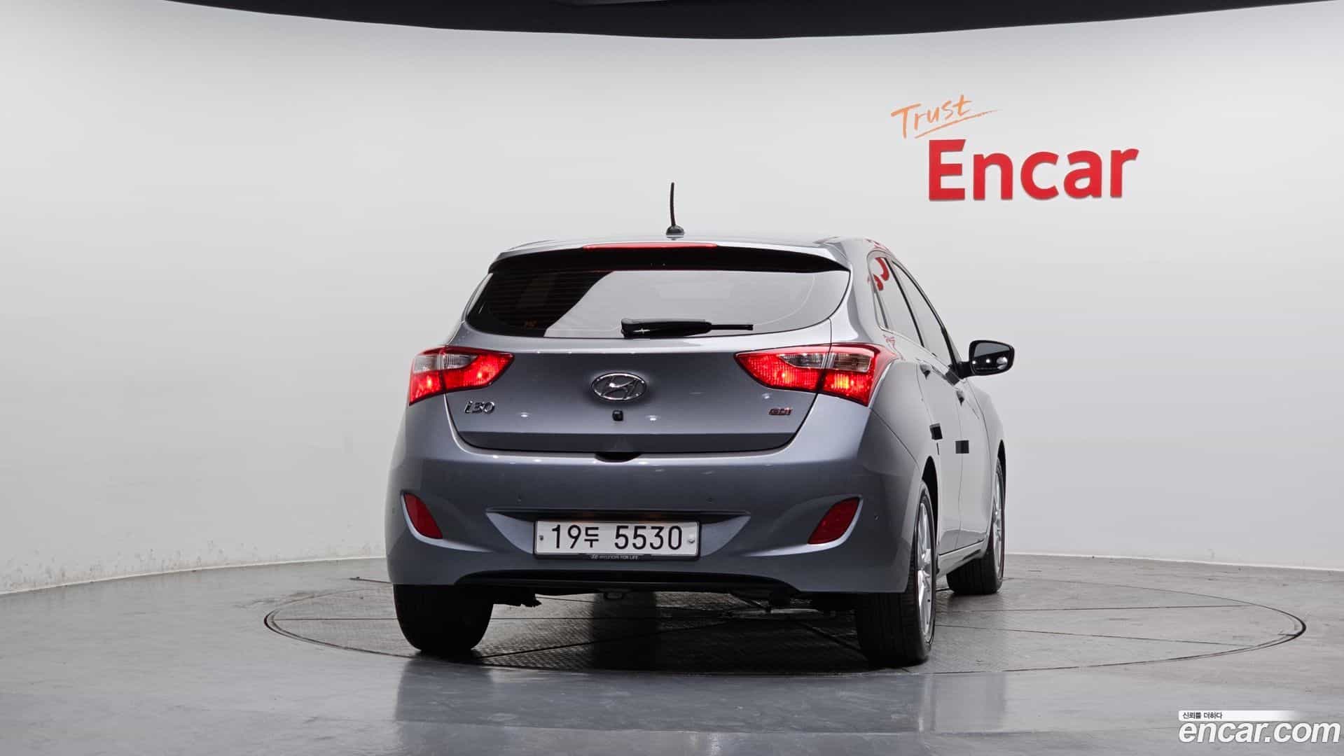 i30 Hyundai 2014.0-OUTER-004