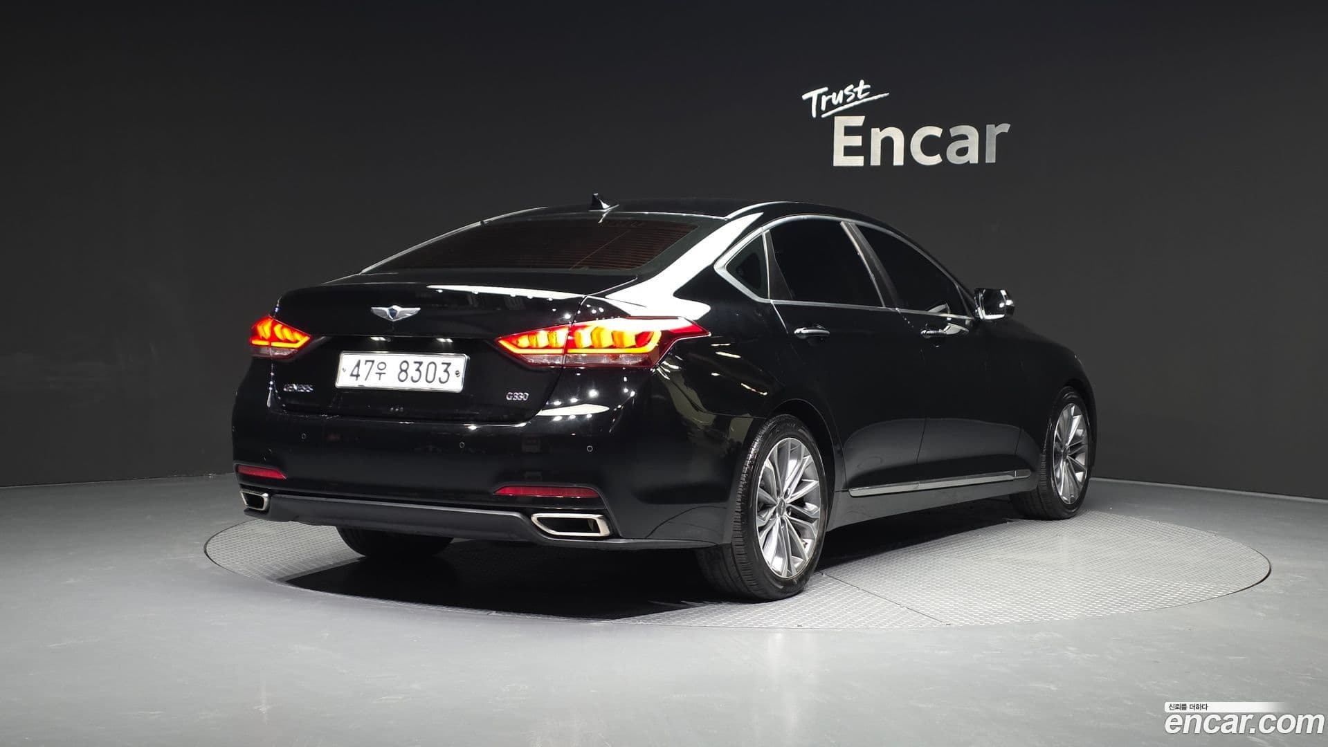 Main__Slider__Photo:Genesis Hyundai 2015.0-1