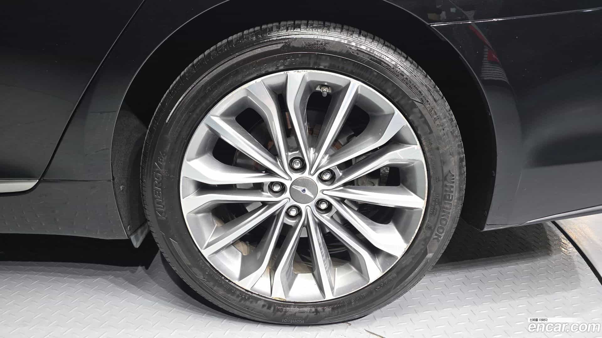 Genesis Hyundai 2015.0-OUTER-005