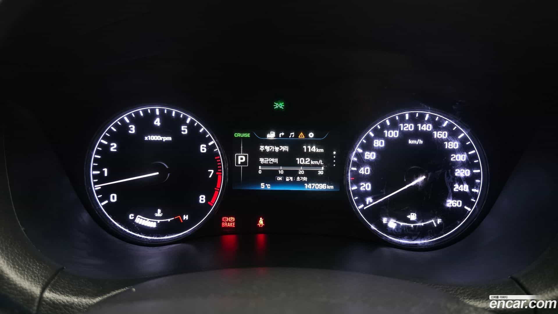 Genesis Hyundai 2015.0-INNER-008