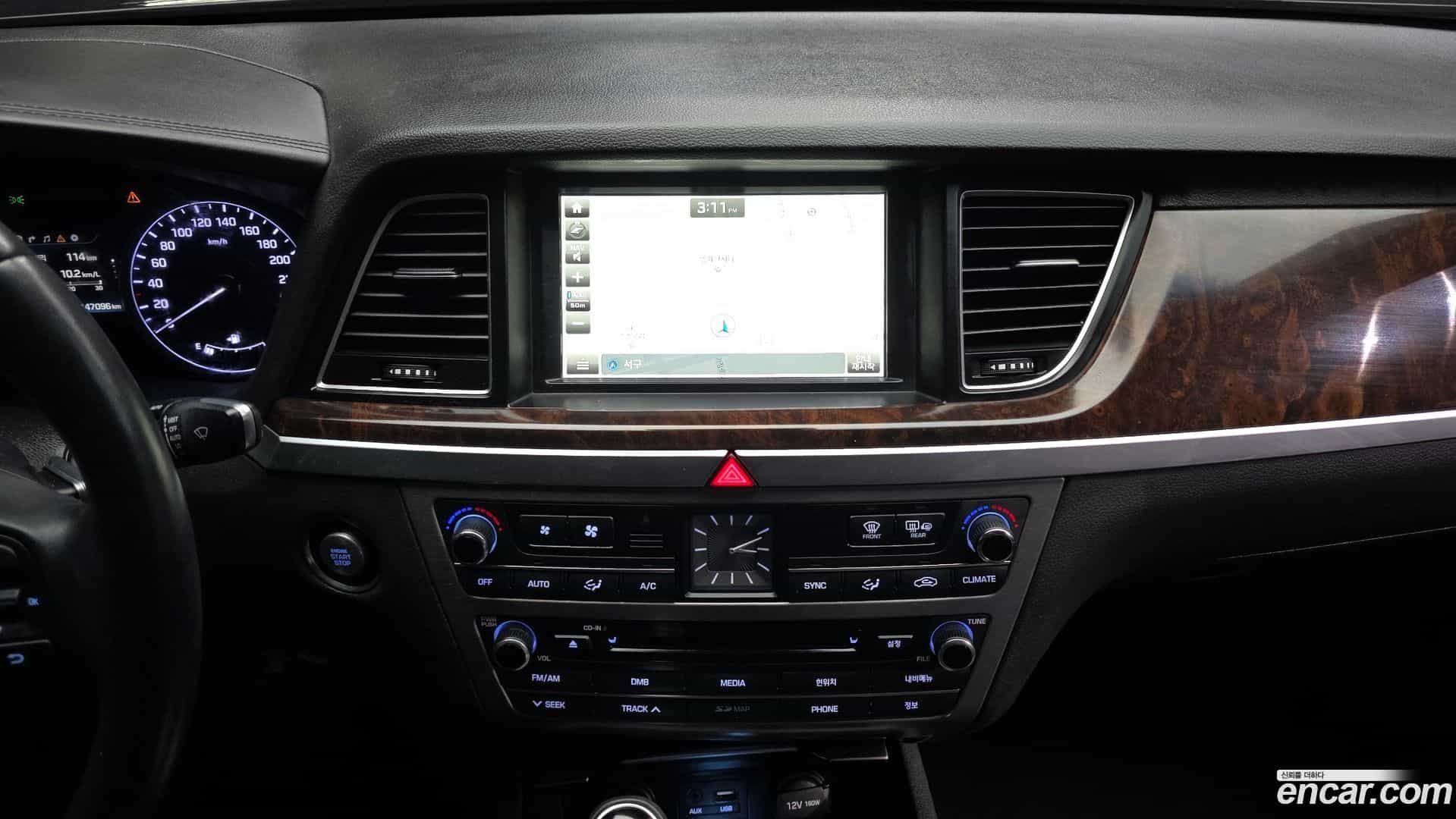 Genesis Hyundai 2015.0-OPTION-018