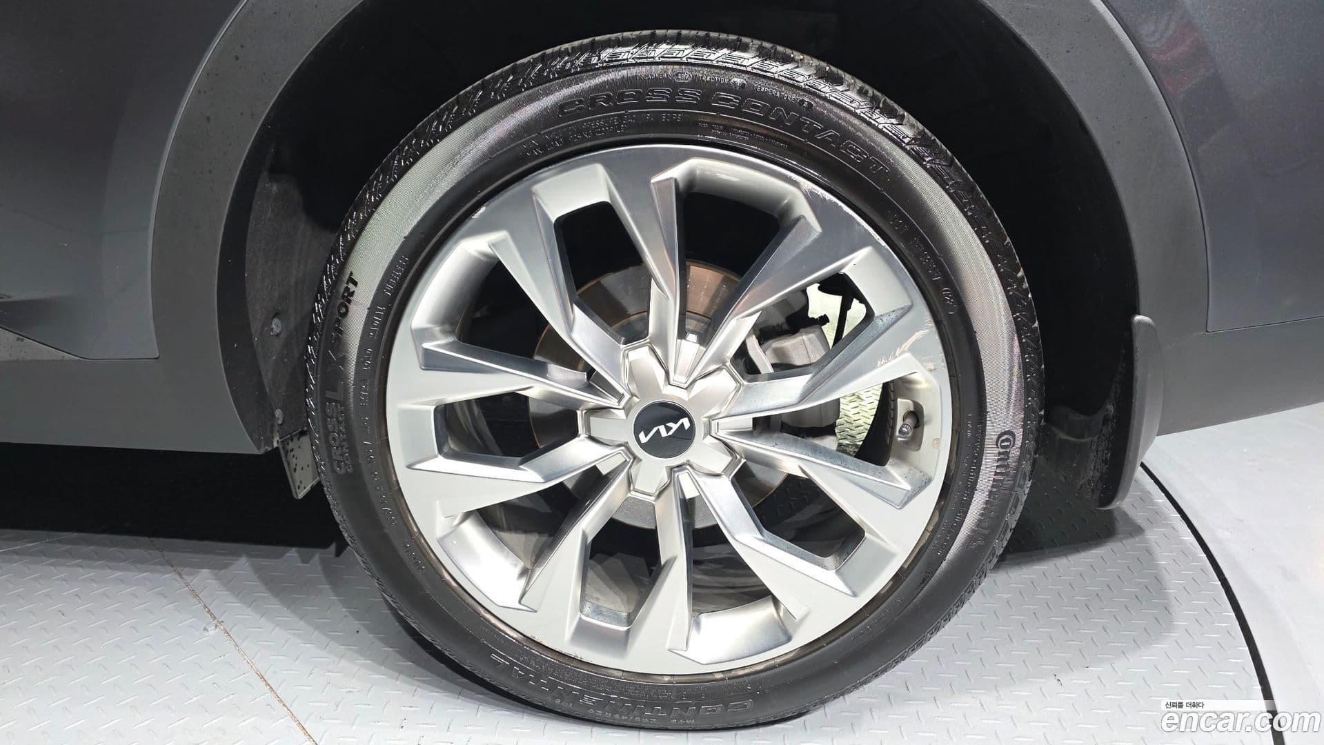 Main__Slider__Photo:Sorento Kia 2022.4-4