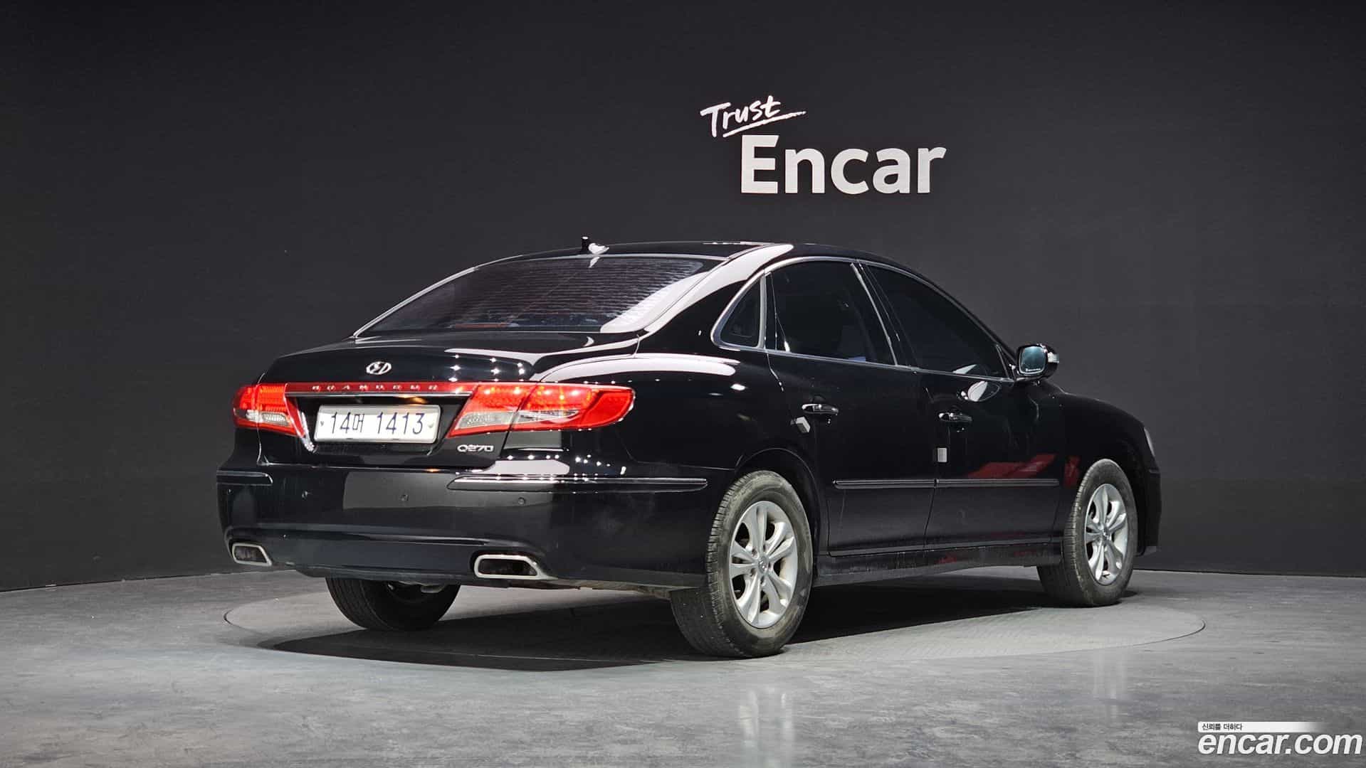 Grandeur Hyundai 2011.2-OUTER-002