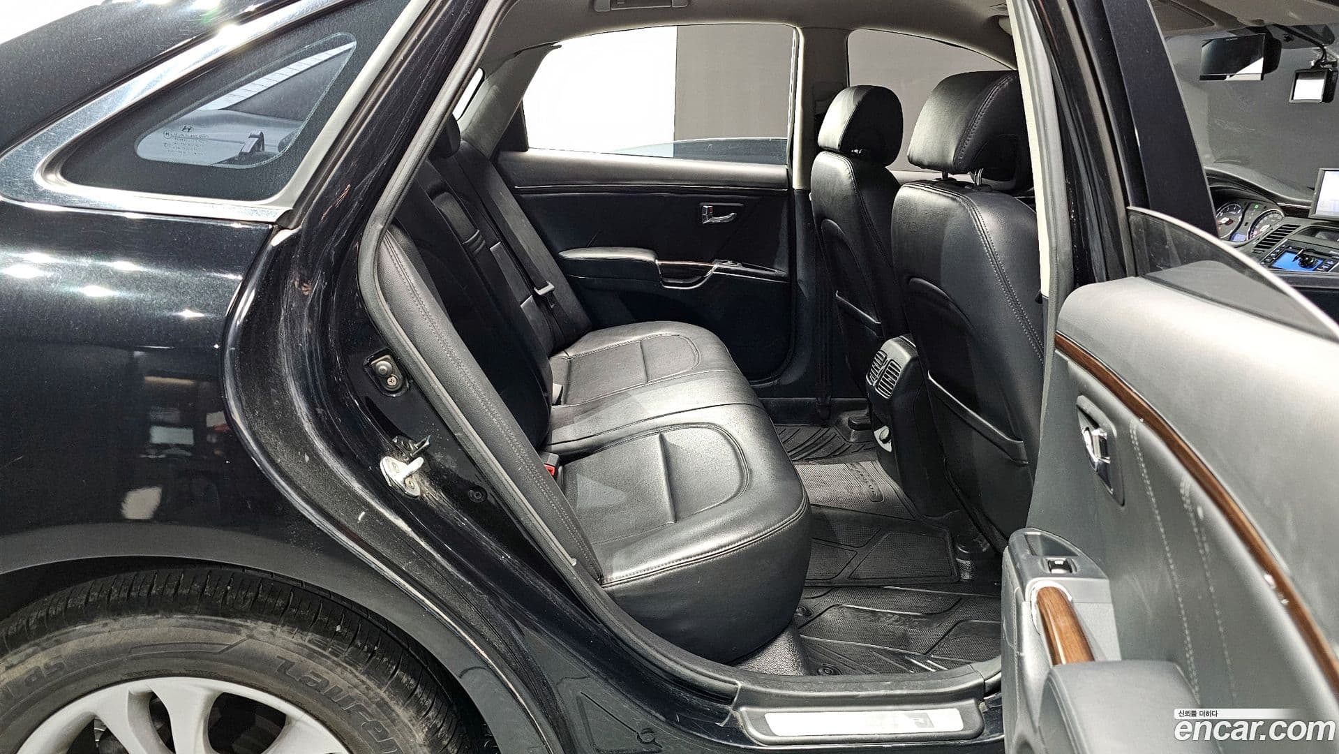 Main__Slider__Photo:Grandeur Hyundai 2011.2-11