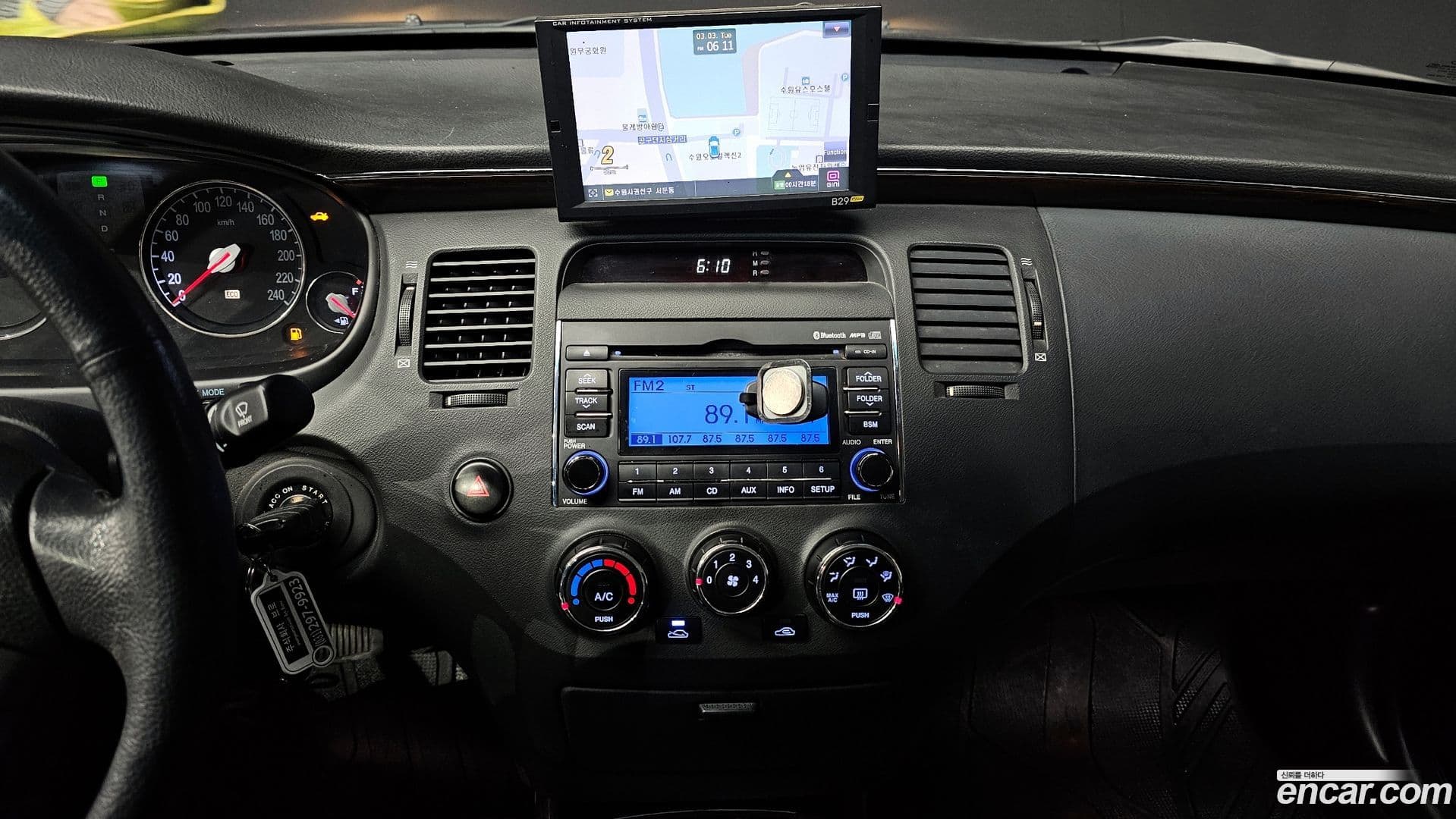 Main__Slider__Photo:Grandeur Hyundai 2011.2-13