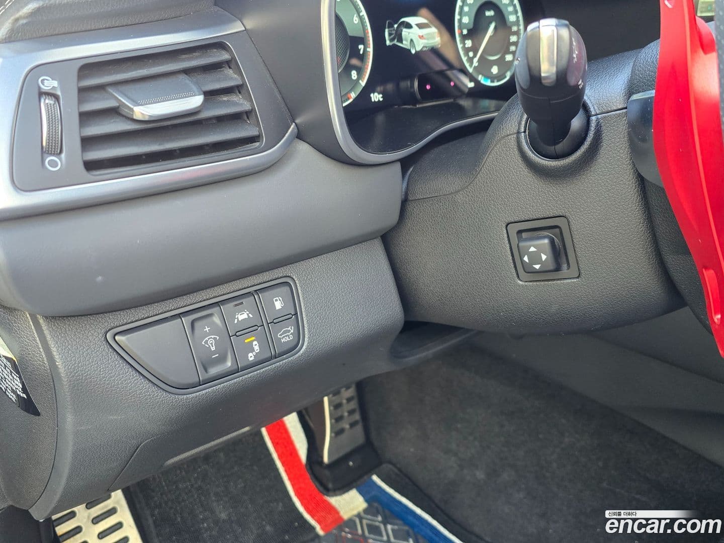 Main__Slider__Photo:G70 Genesis 2019.9-11