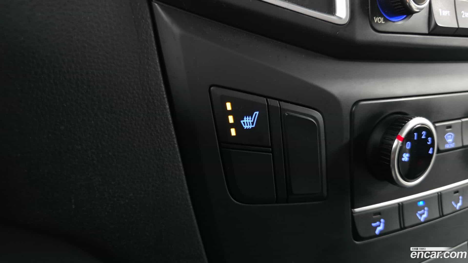 Starex Hyundai 2018.5-OPTION-019