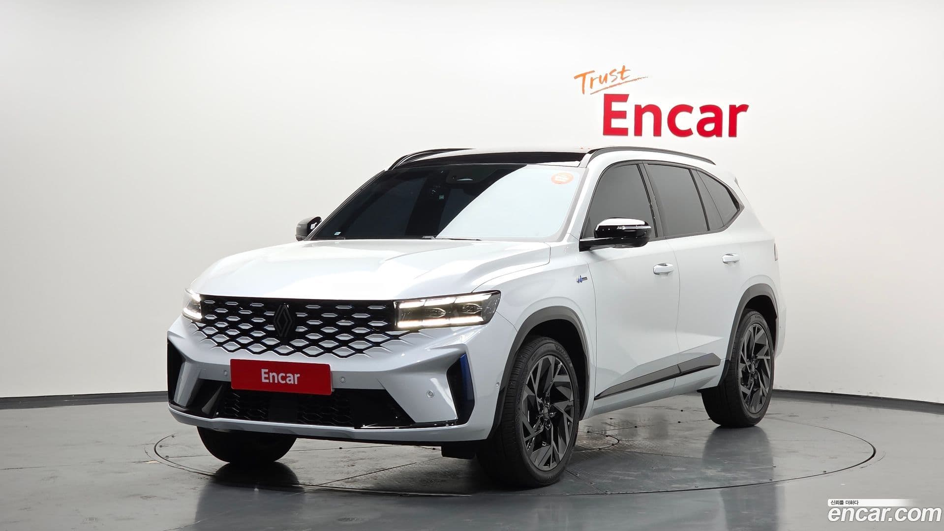 Main__Slider__Photo:Grand Koleos Renault-KoreaSamsung 2025.4-0