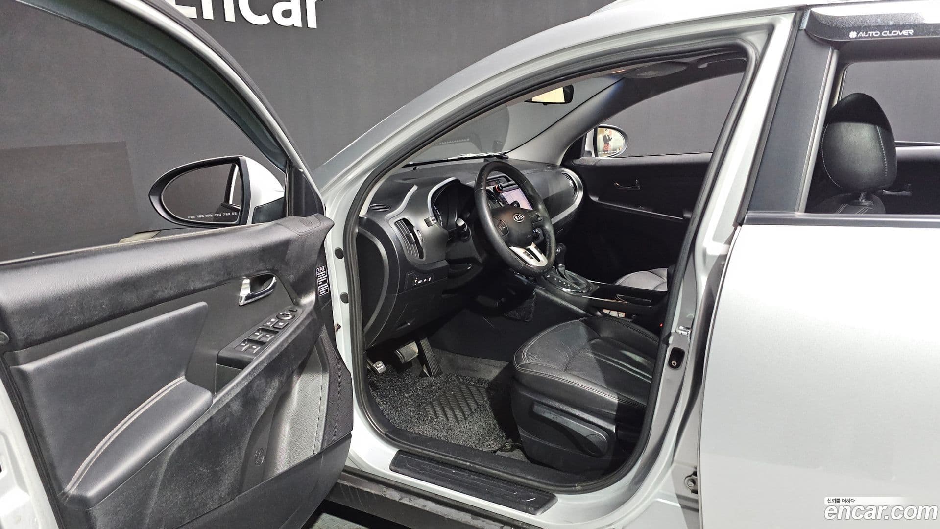 Main__Slider__Photo:Sportage Kia 2010.6-9