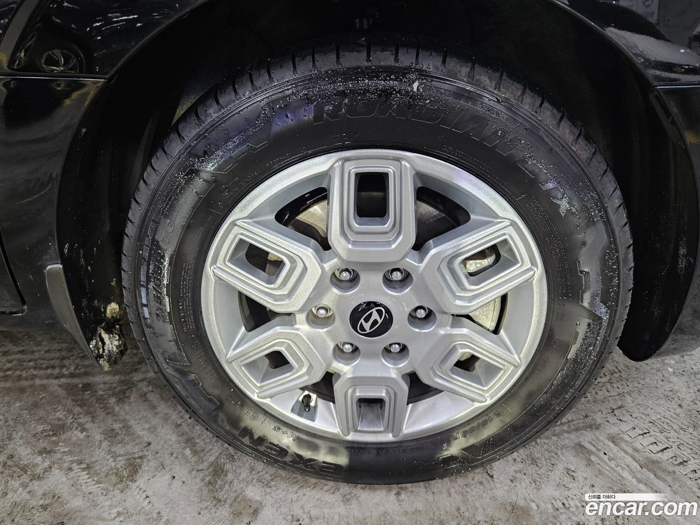 Main__Slider__Photo:Staria Hyundai 2024.6-4