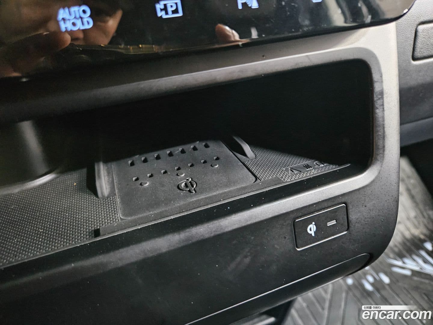 Main__Slider__Photo:Staria Hyundai 2024.6-17