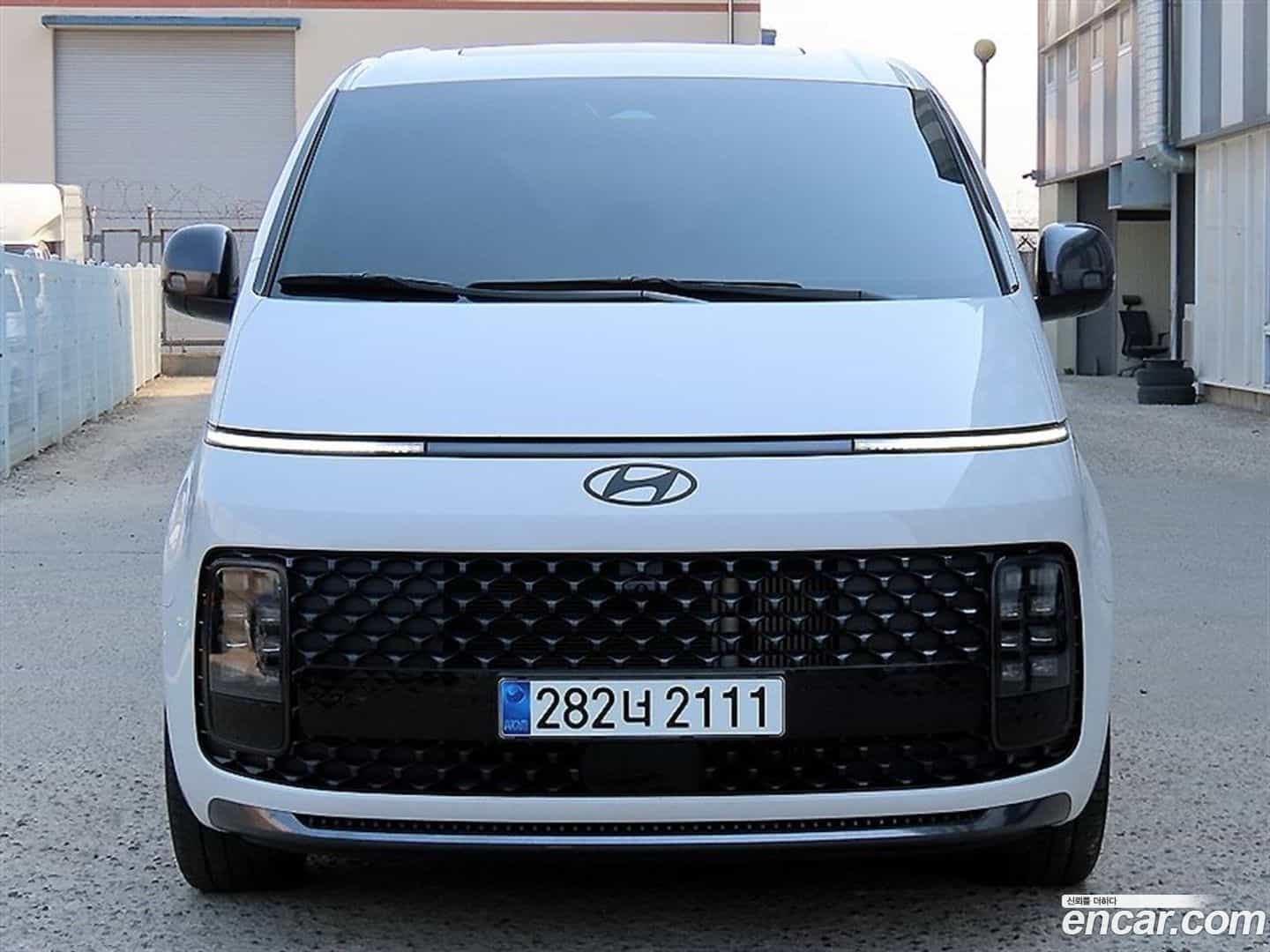 Staria Hyundai 2025.2-OUTER-001