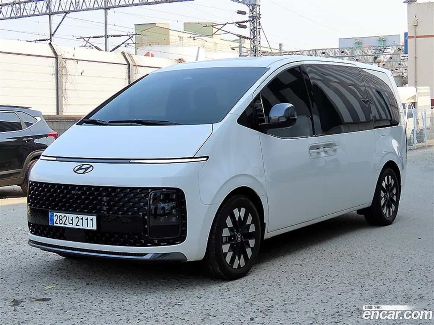 Staria Hyundai 2025.2-OUTER-002