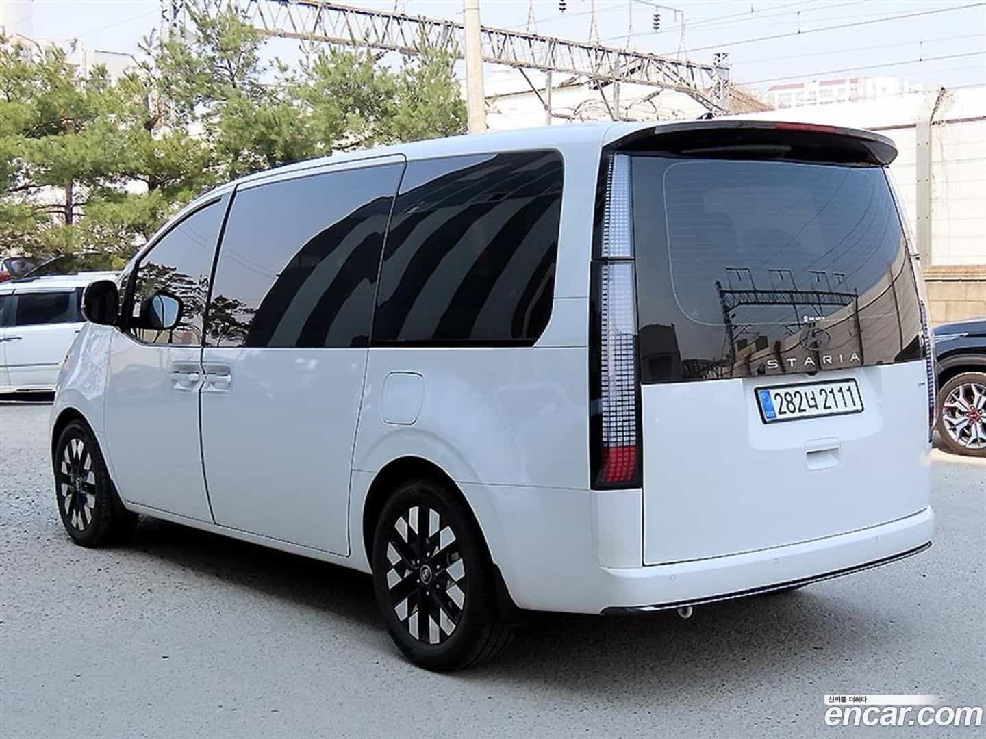 Staria Hyundai 2025.2-OUTER-003