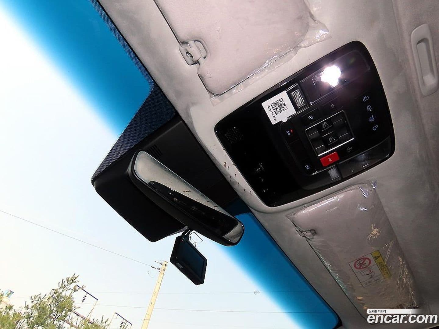 Main__Slider__Photo:Staria Hyundai 2025.2-13