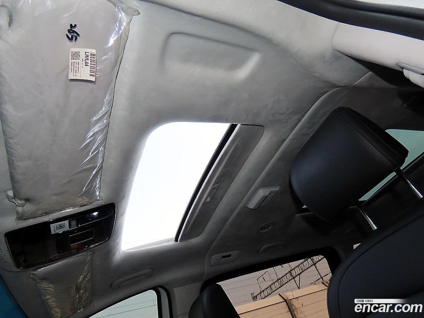 Main__Slider__Photo:Staria Hyundai 2025.2-14